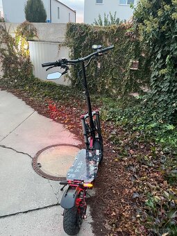 🛴 E-kolobežka Boyueda S3 Custom – len 150 km - 3
