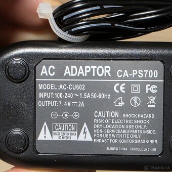 Canon ACK-E10 napájací adaptér (trvalé napájanie) - 3