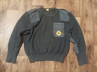 Predám originál vojenské maskáče a kanady - 3