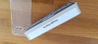 NOVY, NEPOUZIVANY Google Pixel 9a 8GB/128GB Obsidian + Obal - 3