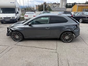 Predám-Rozpredam Seat Leon Cupra SC bez motora a prevodovky. - 3