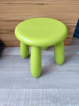 Detský IKEA zelený stôl okrúhly+ zelená okrúhla stolička - 3