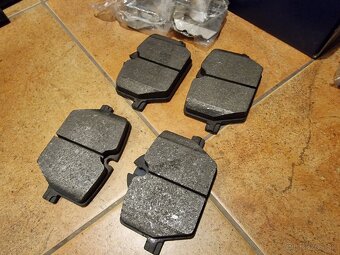 🛑 BMW G21 – zadné brzdové doštičky (nové, nepoužité) - 3