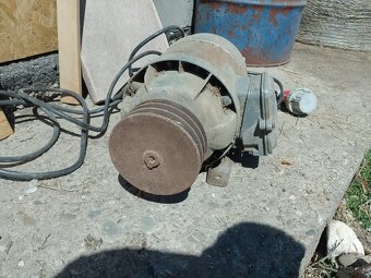 Elektromotor 7KW 2850 ot - 3