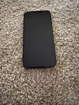 iPhone 12 - 3