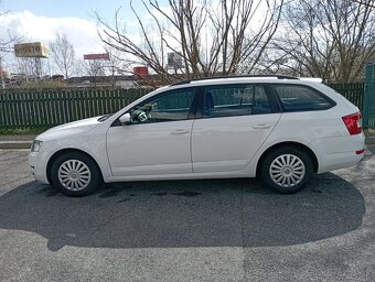 Octavia Combi 1.6 TDI 110k Active DSG - 3