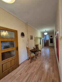 ZNÍŽENÁ CENA Na predaj krásny dom vo vidieckom štýle v nádh - 3