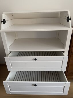 IKEA - prebalovaci stol - komoda biela - 3
