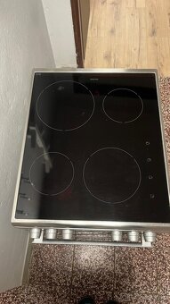 Predám sporák Electrolux EKI54970OX (indukčný + elektrická r - 3