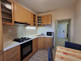 PRENÁJOM 3 izbový byt Nám.arm.gener. Ludvíka Svobodu - 3