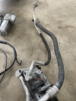 Bmw 320d f30, f31 2014 kompresor klimy - 3