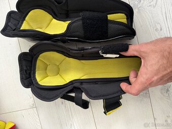 CCM HOLENE VEĽKOSŤ 11 - 3