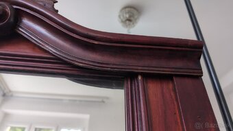 Starožitné masívne zrkadlo - 3