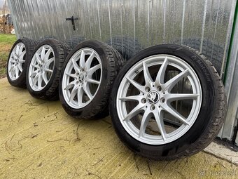 225/45 R17 5x112 letné Mercedes - 3