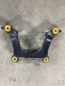 polyuretánové silentbloky bmw e36 - 3