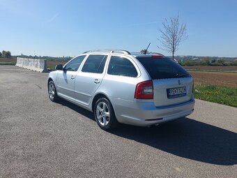 Škoda octavia 2 2.0tdi dsg - 3