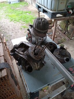 Motory 175 java - 3