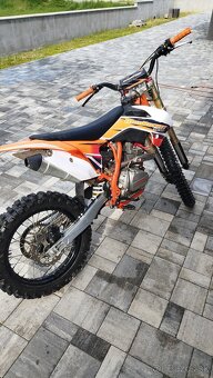 Minirocket 250 cm³ - 3