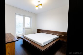 NA PRENÁJOM – veľkometrážny 2 izbový byt na ulici Kresankova - 3