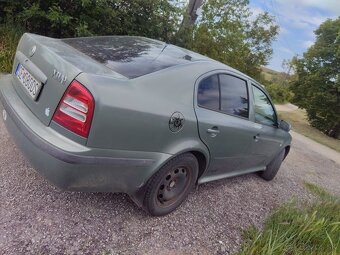 Škoda oktavia 1.4 - 3