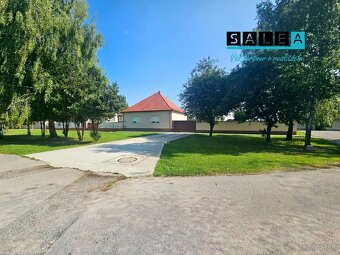 Krásny 4 izbový Rodinný dom 166m2 ,obklopený zeleňou Vozokan - 3