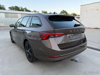 Skoda Octavia Combi 2.0 TDI Style - 3