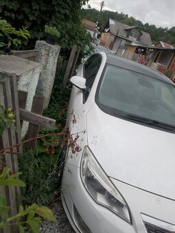 Predám Opel Astra j6 - 3
