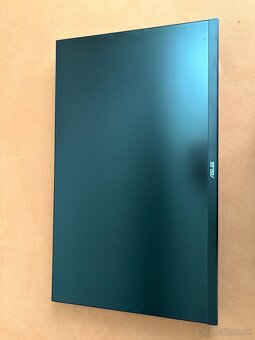 Predám monitor na PC, používaný veľmi zriedkavo cca 1 rok - 3