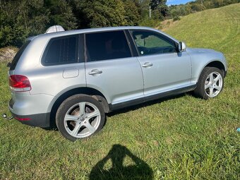 Volkswagen Touareg - 3