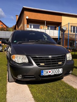Grand Voyager 2,8 diesel CRD stow n go - 3