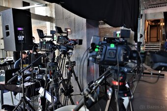 Blackmagic Ursa Broadcast 4K - 3