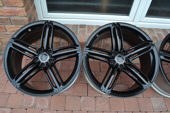 5x112 R20 Hlinikove disky Original Audi A6 / RS6 c6 Pompei - 3