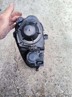VW Golf 5 - 3