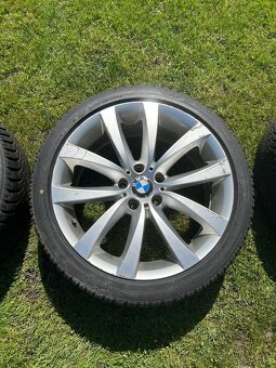 Nove zimne runflaty na diskoch - 3