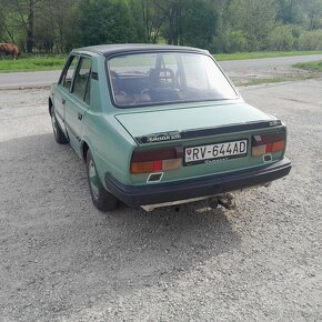 Škoda 125L vyrobené 7.9.1987 - 3