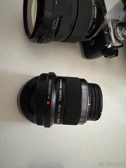OLYMPUS OM-D E-M5 Mark II + objektiv - 3