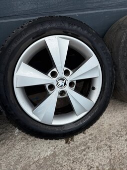 Predám elektrony 5x112 R16 Škoda Octavia 3 . - 3
