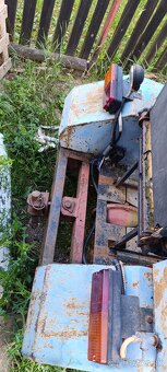 Predám traktor - 3