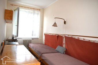 3 izbový tehlový byt s balkónom - 3