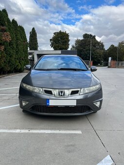 Honda Civic 1.4 benzín, 2009, 73 kW, 233567 km - 3