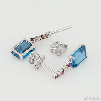 Zlaté náušnice s modrým topásom, rubínmi a diamantmi - 3