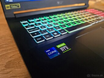 Acer Nitro 17" QHD/ i7 / RTX 3070 8GB/ 16GB DDR4/ 1TB SSD - 3