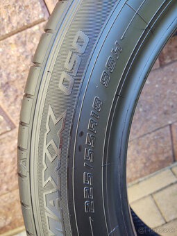 Letné pneumatiky DUNLOP 225/55 R18 - 3