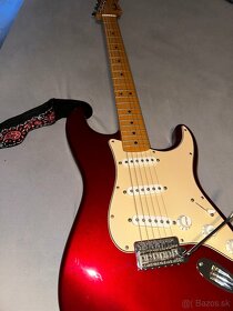Gitara Fender Stratocaster - 3
