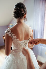 Svadobné šaty na predaj - 3