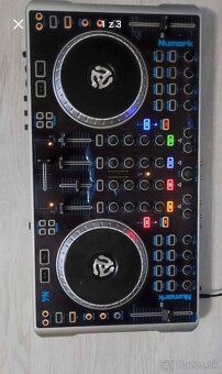 Dj konzola - 3