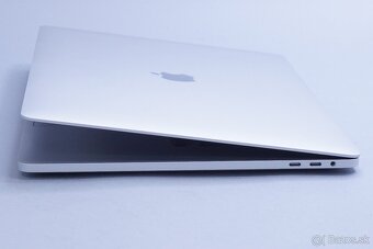 ZÁRUKA/Macbook Pro 16" TB CTO/I9 2.4GHZ/32GB RAM/512GB SSD/ - 3