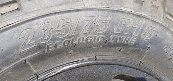 235/75 r15 T3 pajero 2 - 3