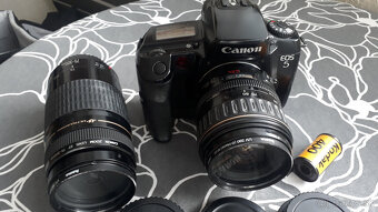 Canon EOS 5, 2x objektív Canon EF USM - 3