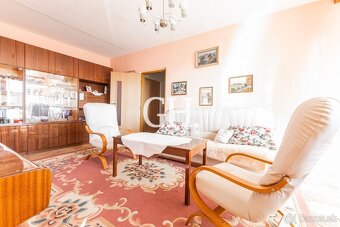 REZERVOVANÉ - ČAPAJEVOVA - 4 IZBOVÝ BYT - Čiastočná rekonštr - 3
